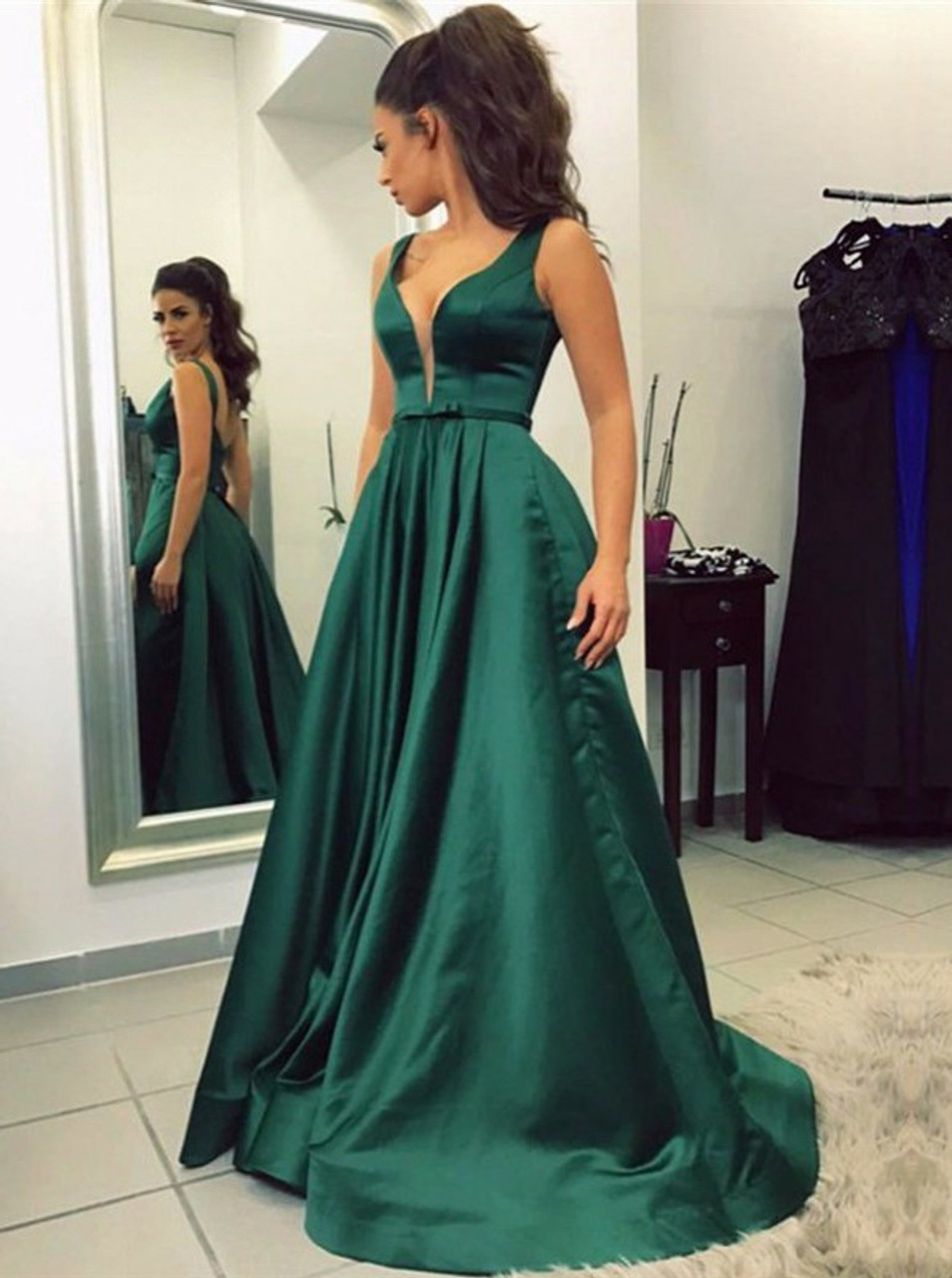 Pockets V-Neck Sweep Train Emerald Green Satin Prom Dress