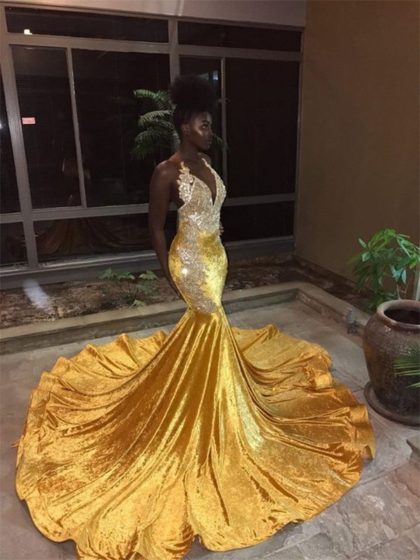 Cheap 2019 Gold Trumpet Mermaid Backless V-neck Court Train Lace