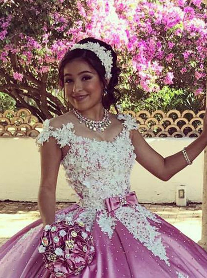 strapless open back dress MisShow Light Pink Tulle Quinceanera Dress Off-Shoulder Ball Gown with Crystal Appliques Lace-Up Back & Big Bow Knot