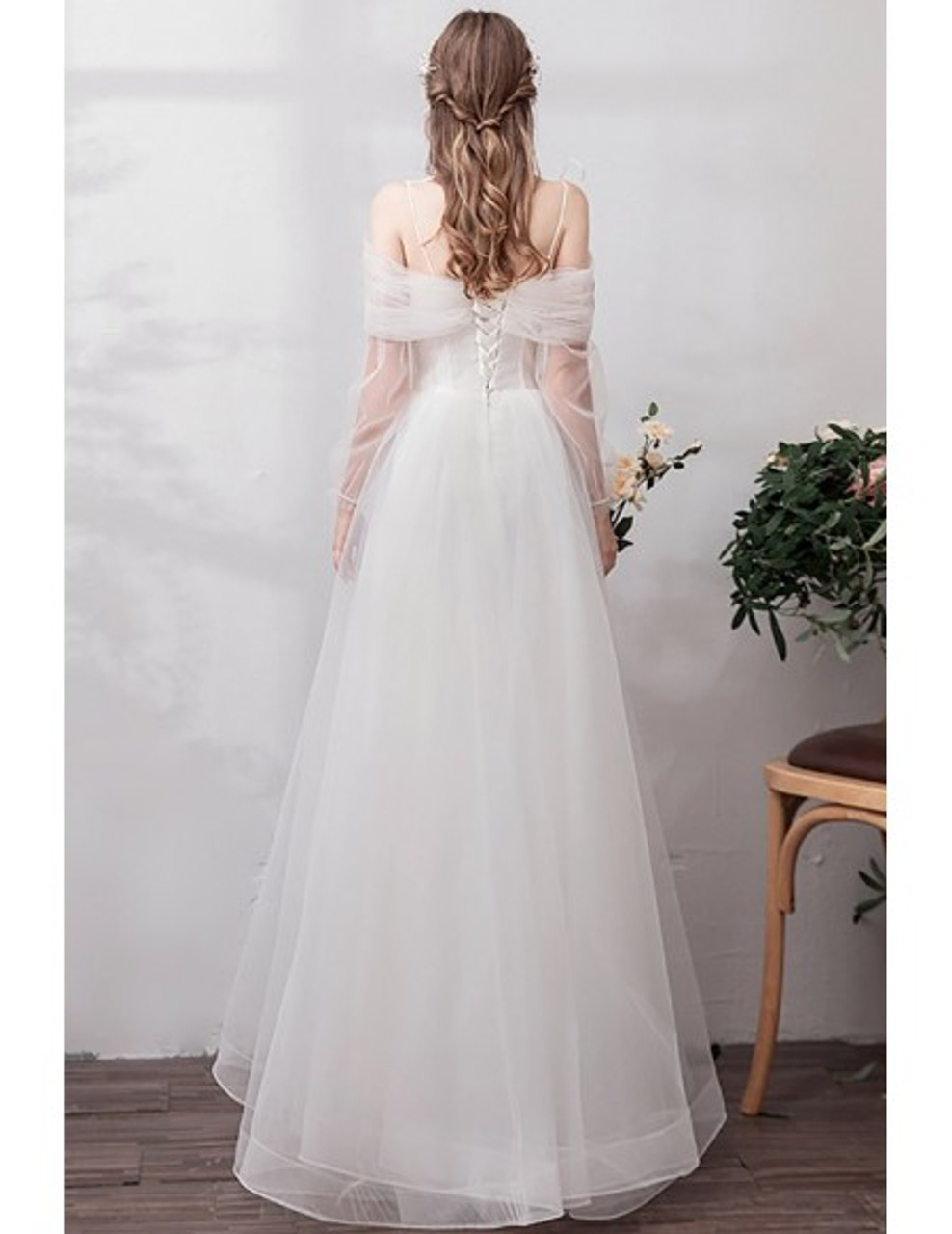 Charming Lace and Tulle A-Line Wedding Dress with Shoulder Straps