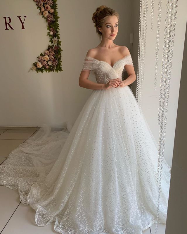 wedding dress under 200