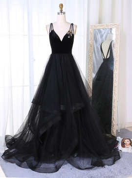 Open Back A-Line V-Neck Long Pleated Tiered Black Tulle Prom Dress
