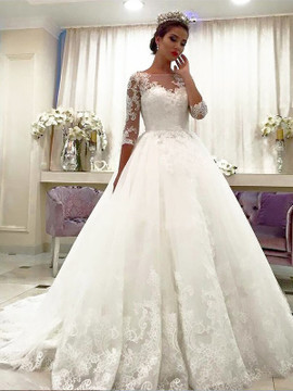 Bateau Lace Ball Gown Tulle 3/4 Sleeves Wedding Dress