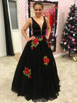  Beading Floral Black Lace Deep V-Neck Backless Prom Dress