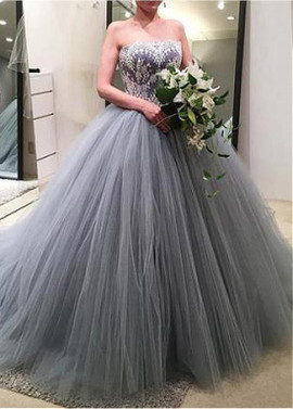 Gray Tulle Strapless Ball Gown Wedding Dress With Lace Appliques