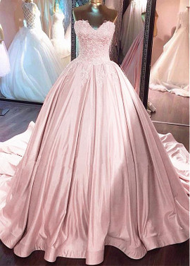 Royal Ball Gown Satin Sweetheart Wedding Dress With Beaded Lace Appliques