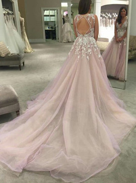 Sexy Long Tulle V-neck Appliques Lilac Prom Dress