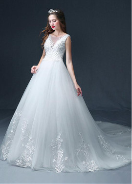 Tulle Bateau Lace Appliques  A-line Wedding Dress