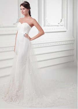 Simple Tulle Sweetheart  A-line Wedding Dress With Beaded