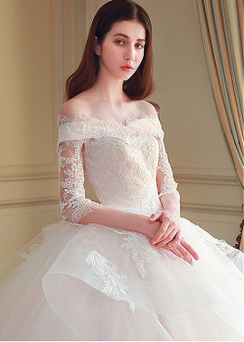 Appliques Tulle Off-the-shoulder Ball Gown Wedding Dress