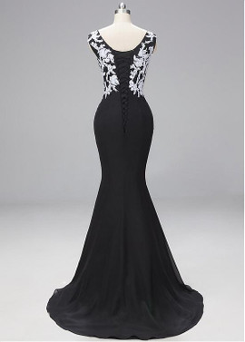 Lace & Chiffon V-neck Black Sleeveless Mermaid Evening Dresses