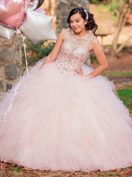 Beading Ball Gown Round Neck Pink Tulle Quinceanera Dress