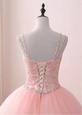Tulle Spaghetti Straps Pink Ball Gown Quinceanera Dresses With Beadings
