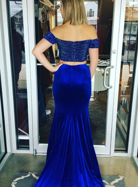 Beading Off The Shoulder Royal Blue Two Piece Velvet Beading Prom Dresses 