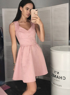 A-Line Scoop Sleeveless Pink Floral Satin Homecoming Dress