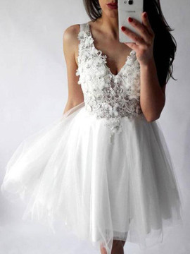 Cheap Shop Cute A Line V Neck Lace White Short Homecoming Dress