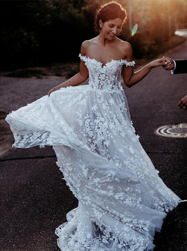 Shop Cheap A-Line Off Shoulder White Tulle Wedding Dress with Appliques