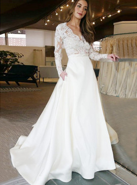 A-Line V-Neck Lace Top Long Sleeves Satin Wedding Party Dress with Pockets