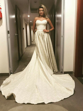 Shop Cheap A-Line Sweetheart Court Train Light Champagne Wedding Dress