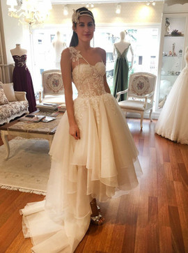 Shop Cheap A-Line High Low One Shoulder Tulle Wedding Dress with Appliques