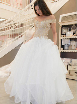 A-Line Off-the-Shoulder Tiered Tulle Floor-Length Wedding Dress with Appliques