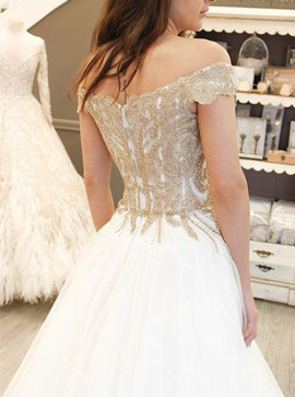 A-Line Off-the-Shoulder Tiered Tulle Floor-Length Wedding Dress with Appliques