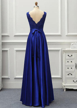 Shop Elegant Satin V-neck Blue A-line Mother Of The Bride Dresses With Belt & Bowknot from Annakoo