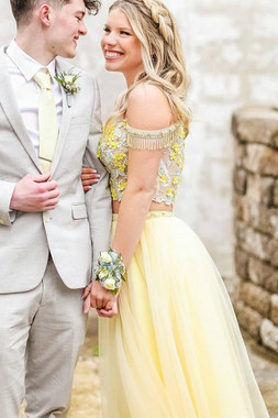 Shop Beautiful 2020  Lace Top Elegant Lace Appliques Two Piece Yellow Long Prom Dress from Annakoo