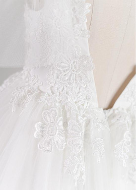 Shop Beautiful Tulle Spaghetti Straps White Appliques A-line Flower Girl Dress from ANNAKOO