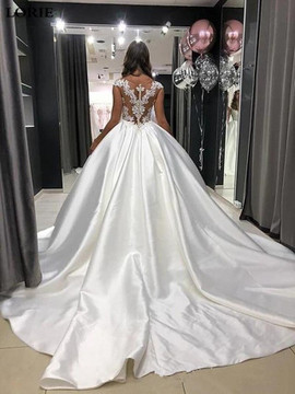 Shop Cheap 2020  Lace Appliques White Ball Gown Satin Wedding Dress With Pocket Under 200