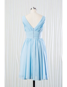 V-neck Sky Blue Short Chiffon Bridesmaid Dress
