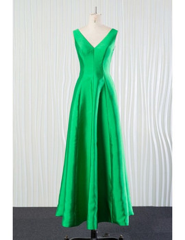  Long Green Satin V Neck Bridesmaid Dress