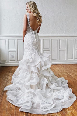 Find And Buy The Perfect Classic Mermaid Ruffles V-neck Lace Backless Wedding Dress