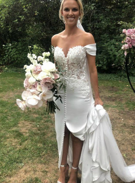 Shop Beautiful Satin Off the Shoulder Appliques Sexy White Mermaid Wedding Dress Under 200