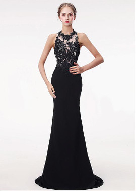Halter Black Mermaid Evening Dress With Lace Appliques
