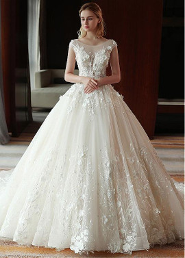 Organza 3D Flowers Ball Gown Wedding Dress With Lace Appliques