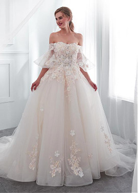  Off-the-shoulder 3D Flowers A-line Appliques Wedding Dress