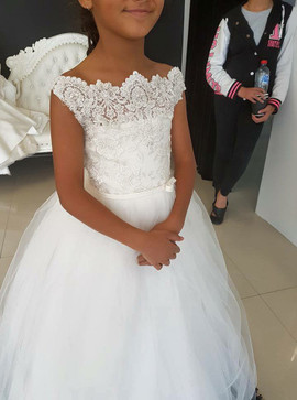  Bateau Cap Sleeves Long White Tulle Flower Girl Dress 