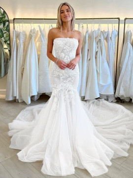 Shop 2023 ANNAKOO Trumpet Mermaid Tulle Applique Strapless Cathedral Train Wedding Dress Under 268