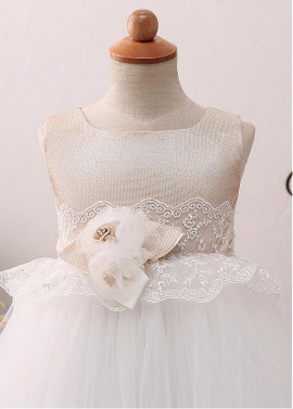 Handmade Flowers Scoop Neckline Ball Gown Flower Girl Dress