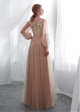 Applique Long Sleeve Tulle Bateau Champagne A-line Wedding Dress