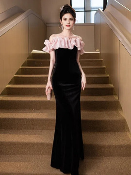 Burgundy Off The Shoulder Trumpet Mermaid Velvet Prom Dress