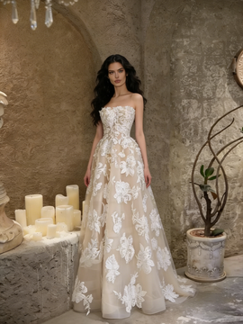 Shop 2026 ANNAKOO Champagne Lace Appliques Tulle Strapless A Line Wedding Dress Under 189