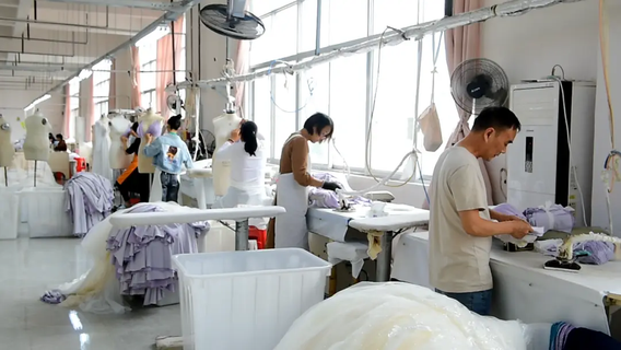 Can You Really Get a Great Wedding Dress for $300?