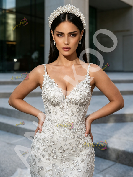 Spaghetti Straps Beading White Sparkle Trumpet Mermaid Prom Dress