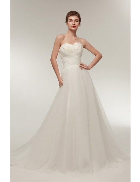2023 Elegant Long Tulle Feather Beach Wedding Dress