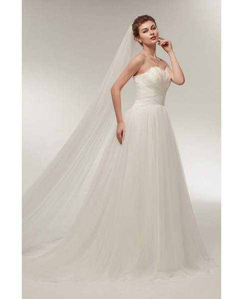 Elegant Long Tulle Feather Beach Wedding Dress