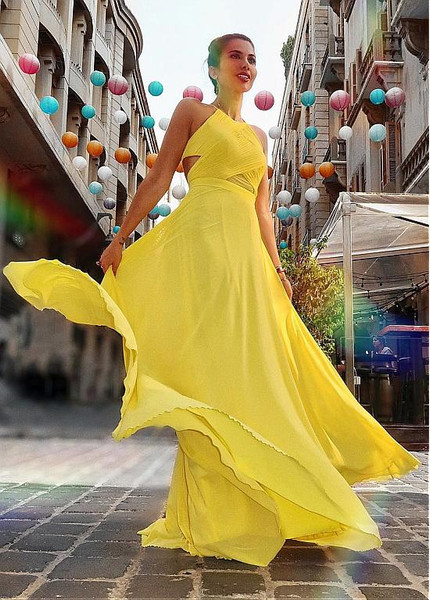 Silk Like Chiffon Halter Yellow Backless A-line Evening Dress
