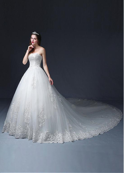  Appliques Tulle Strapless Beading Ball Gown Wedding Dress 