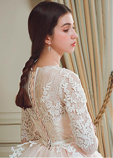 Lace & Tulle Jewel Appliques Flowers Ball Gown Wedding Dress